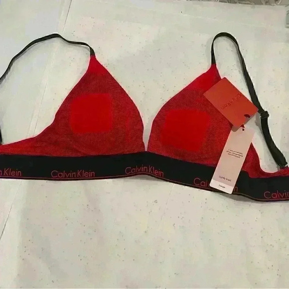 NWT Modern Cotton Crossback
Unlined Bralette Plaid Red Sz M - Picture 2 of 6